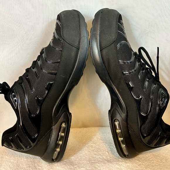 New  DYKHMILY Air Cushion Steel Toe Shoes for Men / size 13 - Picture 8 of 9